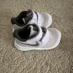 Nike toddler shoes